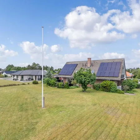 Casa de Férias Allice - 1-5km From The Sea In Western Jutland By Interhome