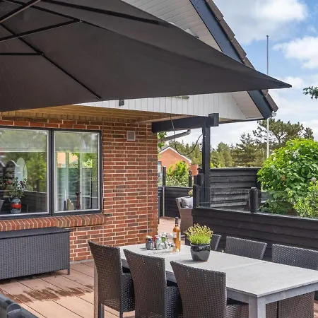 Allice - 1-5km From The Sea In Western Jutland By Interhome * Sønderby